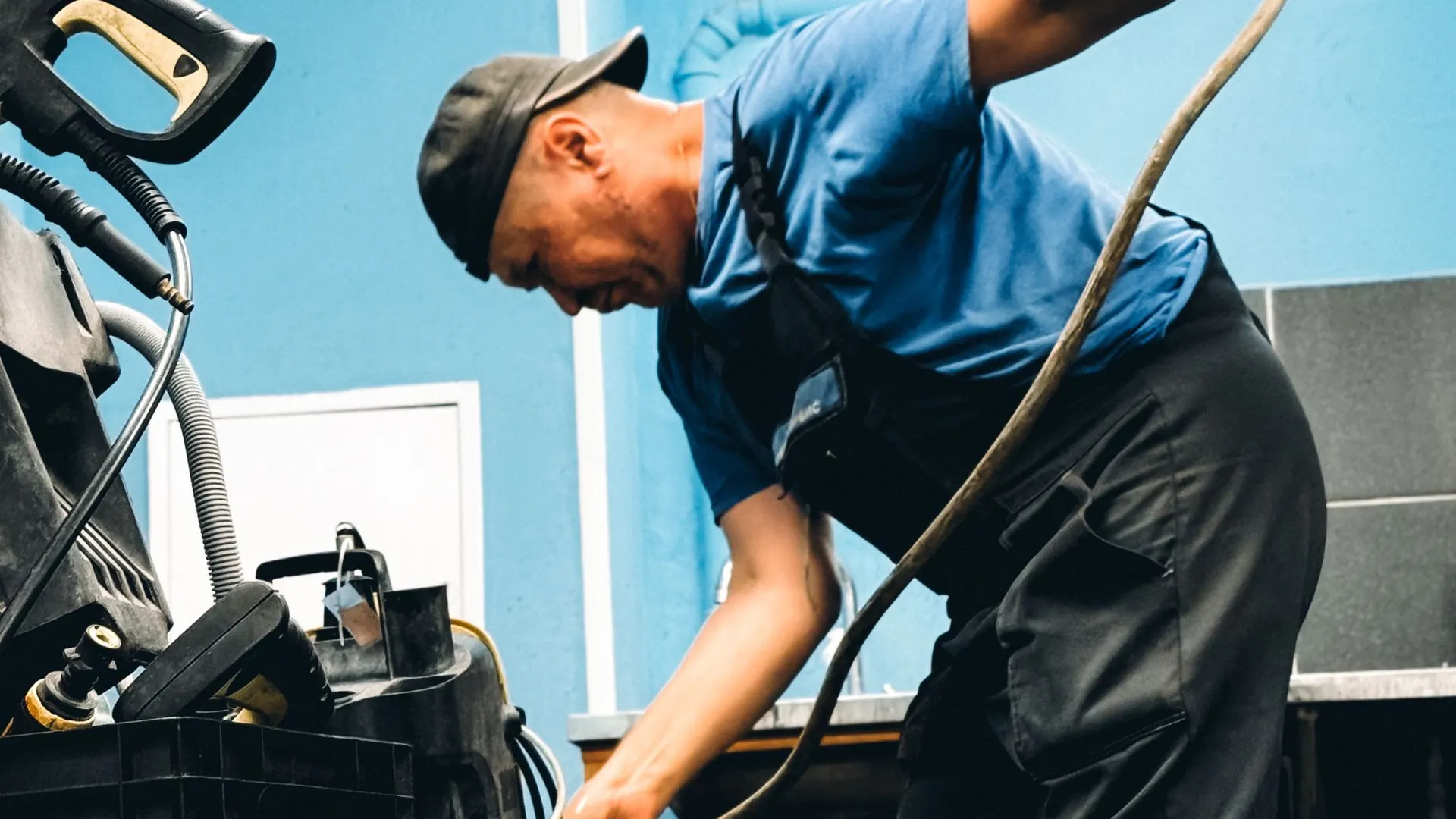 Technicien Herzog Services en intervention